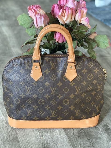 authentic preloved louis vuitton.